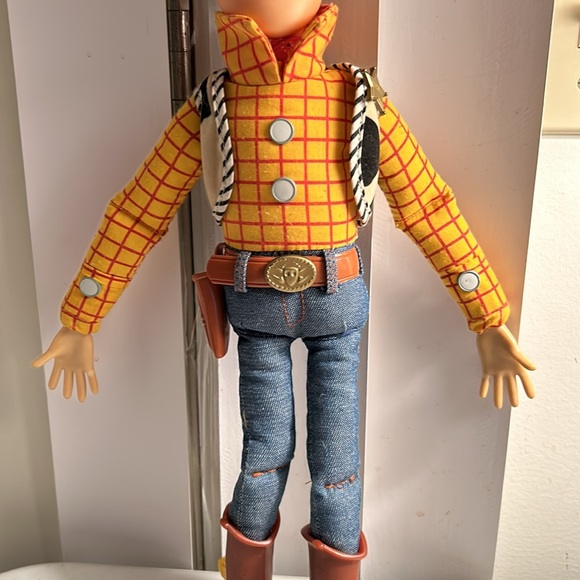 Woody From Toy Story Talking Pull String Plush - Works - Picture 4 of 7